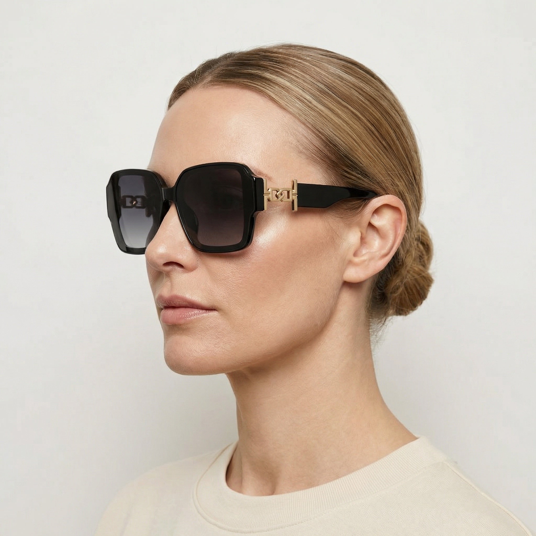 SQUARE BLACK SUNGLASSES SUN108 F3017